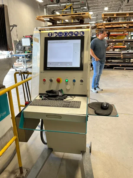 2018 FLOW MACH 200 4020 PIVOT PLUS | Waterjet Cutters