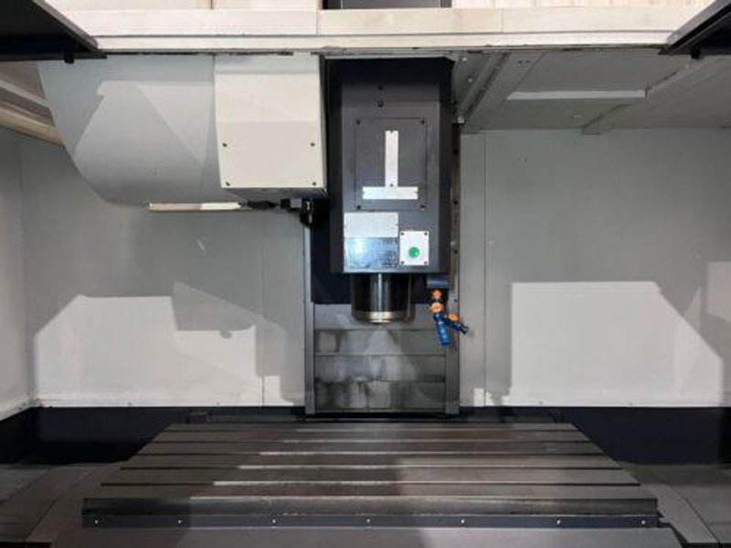 Hwacheon Sirius 550 CNC Vertical Machining Center – Mill