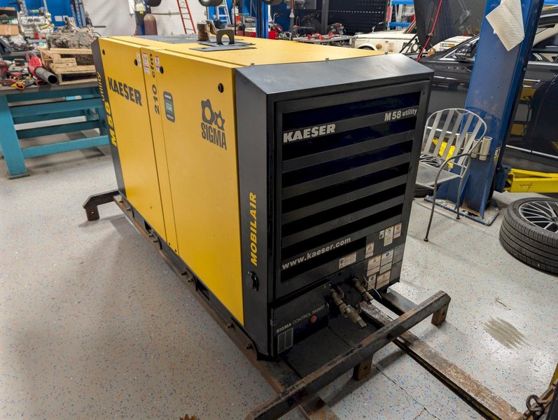 Kaeser M58 Mobile Screw Air Compressor, 2021 – 210 CFM  Diesel, 50 HP