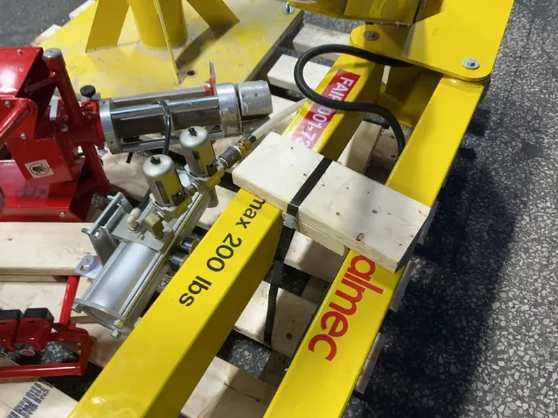 DALMEC 200 LBS LIFT-ASSIST ATTACHMENT