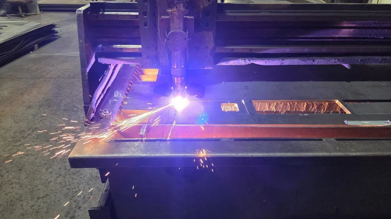 21' X 6' CNC PLASMA TABLE HPR260 POWER SUPPLY INTEGRATED CUTTING SYSTEM: YOBRO #25027