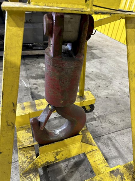 100,000 LBS CAPACITY PORTA-WEIGH MODEL #MSI-4300 DIGITAL CRANE SCALE WITH HOOK: STOCK #21999