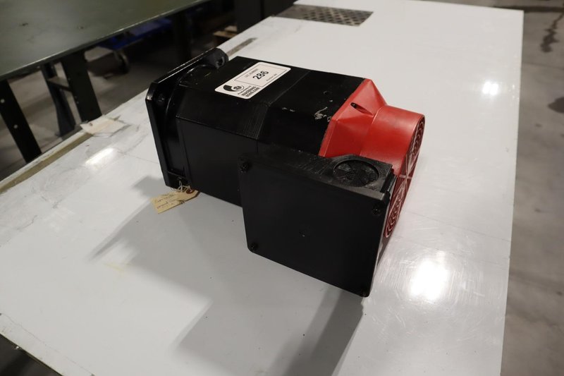 Fanuc AC Servo Motor - 1-1/8&quot; Shaft,  5.25&quot;x5.25&quot; Mounting Pattern- Auction Item