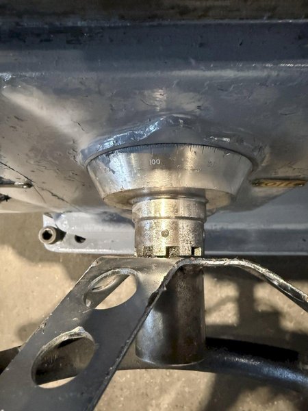 2.5" DEVLIEG 2B-36 SPIRAMATIC HORIZONTAL BORING MILL W/ TOOLING. STOCK # 0881425