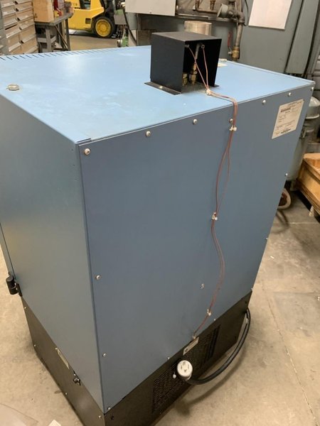 650 DEGREE 16" X 16"X 16" BLUE M MODEL CC-02W-P-B-HP MECHANICAL CONVECTION OVEN: STOCK 14508