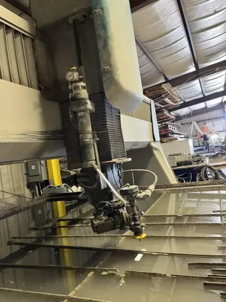 2013 FLOW MACH 4 3070C | Waterjet Cutters