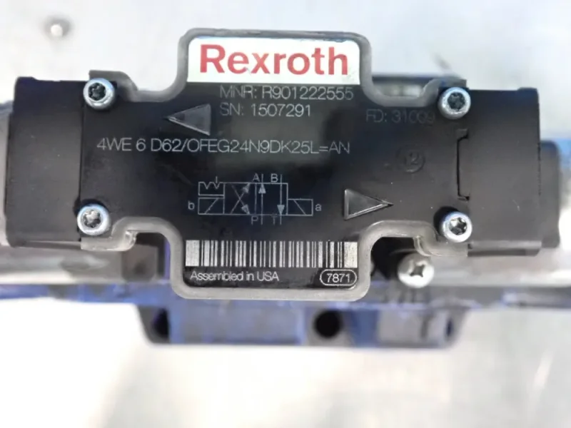REXROTH HYDRAULIC DIRECTIONAL CONTROL VALVE  -  R901373432
