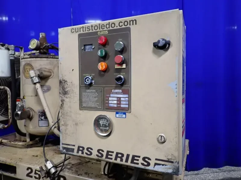 CURTIS 77" X 23" AIR COMPRESSOR  -  RS25A A-E B101