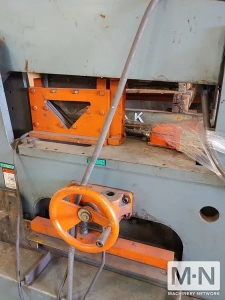1989 SCOTCHMAN 9012 IRONWORKER
