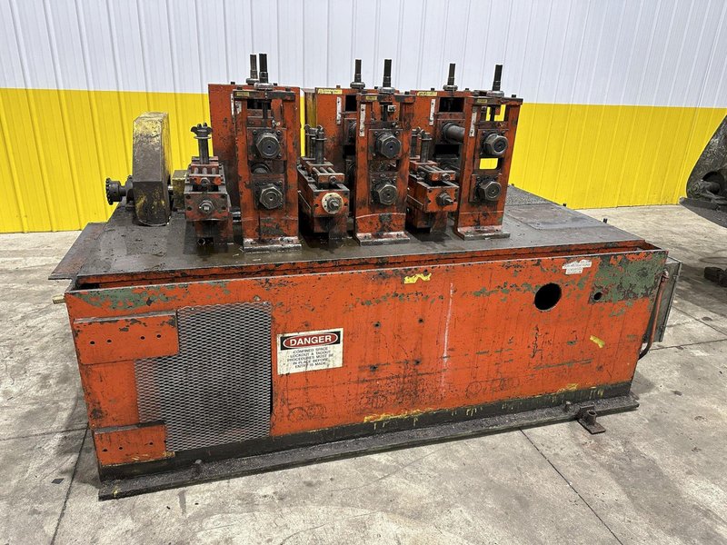 3 STAND X 2.5&quot; X 12&quot; ROLLSPACE DAHLSTROM MODEL 500-10-OB ROLLFORMER: STOCK #22622