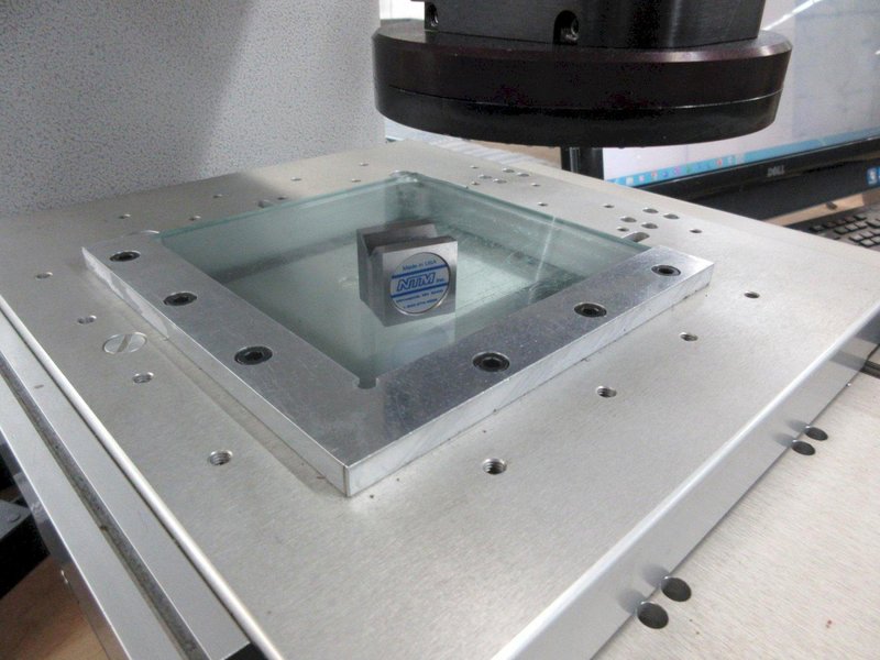 Micro-Vu Sol 161 Manual Optical Measurement System with PC Operating System- Auction Item