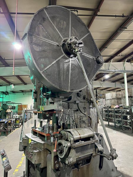 95 TON BLISS MODEL #28 OBI PRESS. STOCK # 0637623