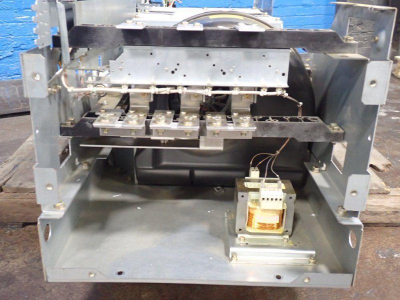 SIEMENS AC DRIVE  -  6SE7032-1EG20-Z