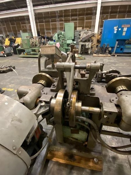 3/32&quot; Nilson Model S-1 Fourslide Wire Forming Machine