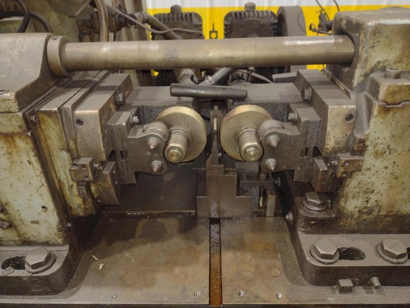 2&quot; REED MODEL #B112 THREAD ROLLER: STOCK #20040