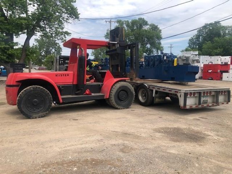 Hyster 300A Fork Lift With Rigging Boom stock #2826