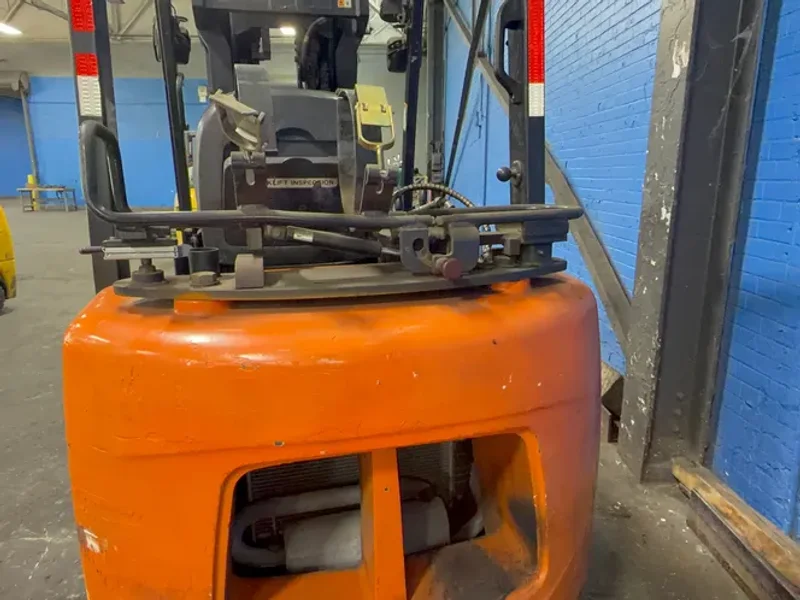 DOOSAN 4400 LBS PROPANE FORKLIFT  -  GC30E-5