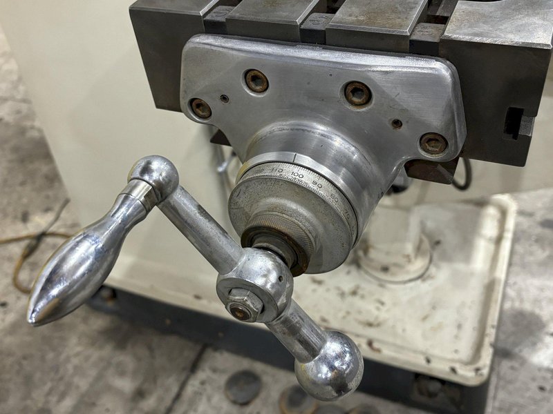 2014 FALCON CHEVALIER MODEL #FM-4VKH VERTICAL RAM TYPE KNEE MILL: STOCK #21140