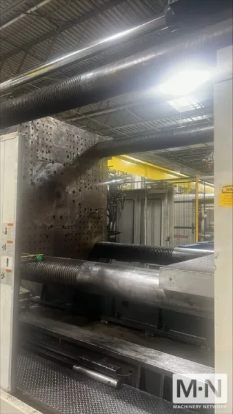 2200 TON 413 OZ CINCINNATI MODEL ML2200-413 INJECTION MOLDING MACHINE MFG 2001