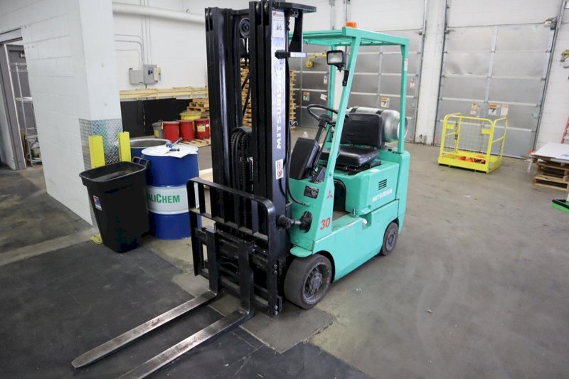 Mistubishi FGC15 Sit Down Propane Forklift Truck- Auction Item
