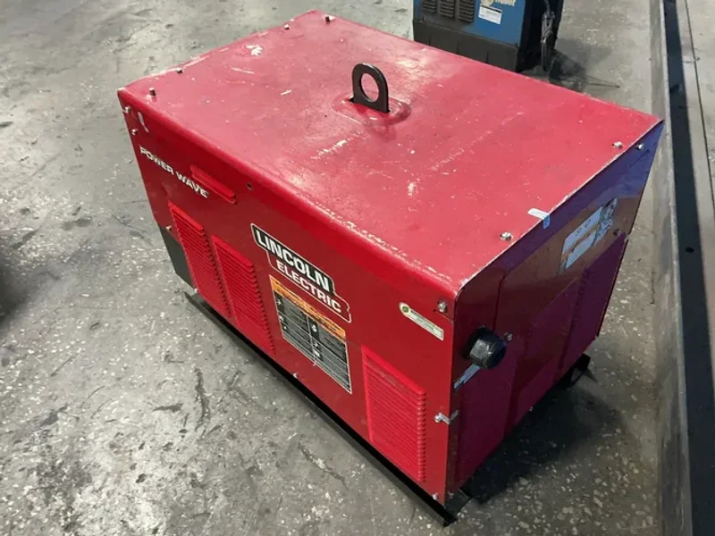 Lincoln Electric  455 Watts  Welder  - Powerwave455m