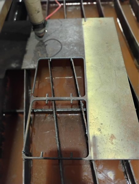 5’x10′ Fastcut G8 Plasma Table – 125 Amp Hypertherm Powermax 125, Water Table