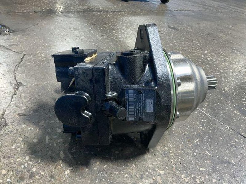 DANFOSS MOTOR TRACK DRIVE  -  51C060-1-RD1B