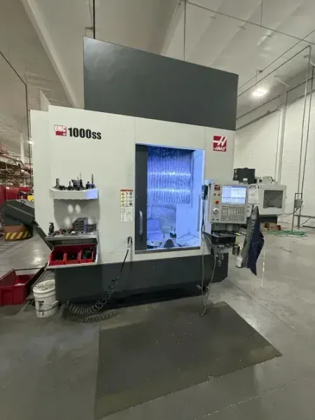 2016 HAAS UMC-750SS w/ Midaco 19-Pallet Changer