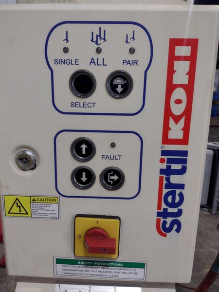 (4) 13,000 LBS STERTIL-KONI MODEL ST-1060 HEAVY DUTY MOBILE COLUMN LIFT JACKS: STOCK #23064