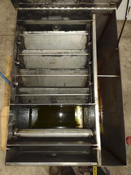 40&quot; X 60&quot; BETTER ENGINEERING MODEL #F4000-LXP ROTARY TABLE PARTS WASHER: YOBRO #24041