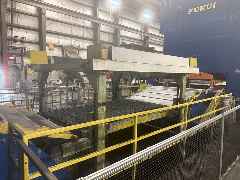 400 TON FUKUI BLANKING PRESS. 72&quot; X .128&quot; X 70,000 LB SERVO FEEDLINE STOCK #  0956723