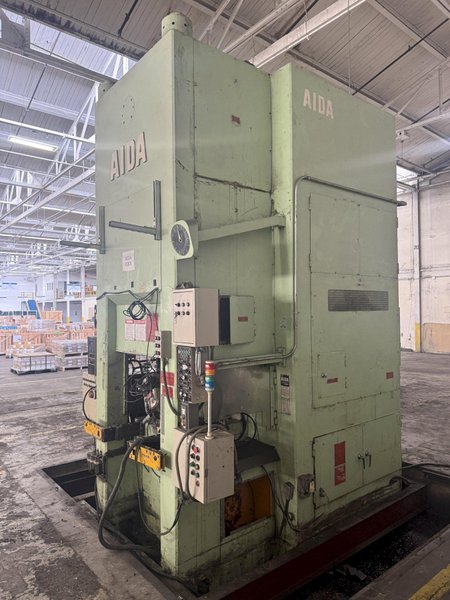 630 TON AIDA MODEL #K-630 KNUCKLE JOINT PRESS, 25-40 SPM, NEW 1991: YOBRO #25820