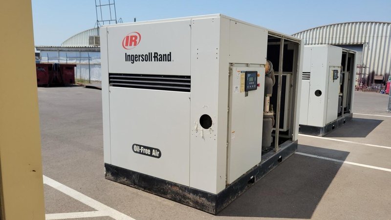 Ingersoll Rand Sierra H200W Oil-Free Rotary Screw Air Compressor, 2001
