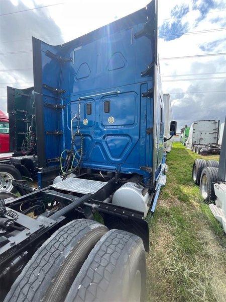 2017 Freightliner Cascadia 125 3AKJGLDR6HSHZ6452