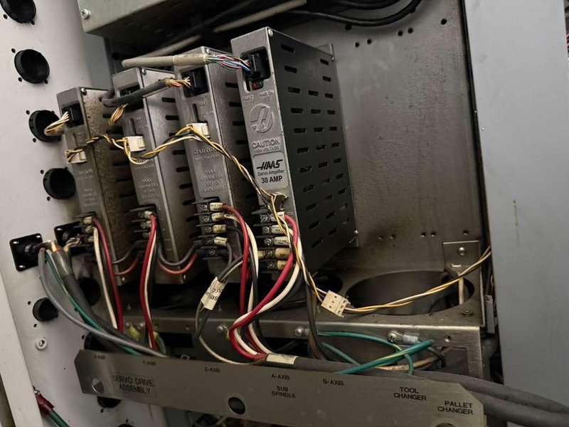 Haas VF-3D CNC Vertical Machining Center – 4th Axis Ready Mill