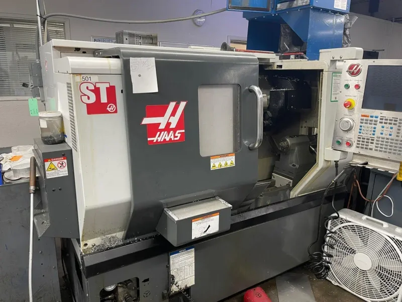 2011 HAAS ST-10 | Lathes, CNC (3-Axis or More)