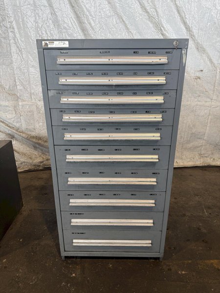 10 DRAWER STANLEY VIDMAR CABINET. STOCK #0538126