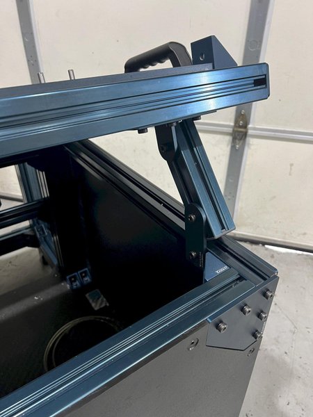 2018 UNIVERSAL ROBOTS UR10 Cobot - Dual Chuck Grippers, Flexible Loading System