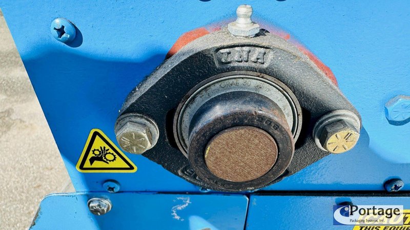 Goessling 90° Up / Elevating / Z Conveyor  |  Screw / Bolt / Material Conveyor