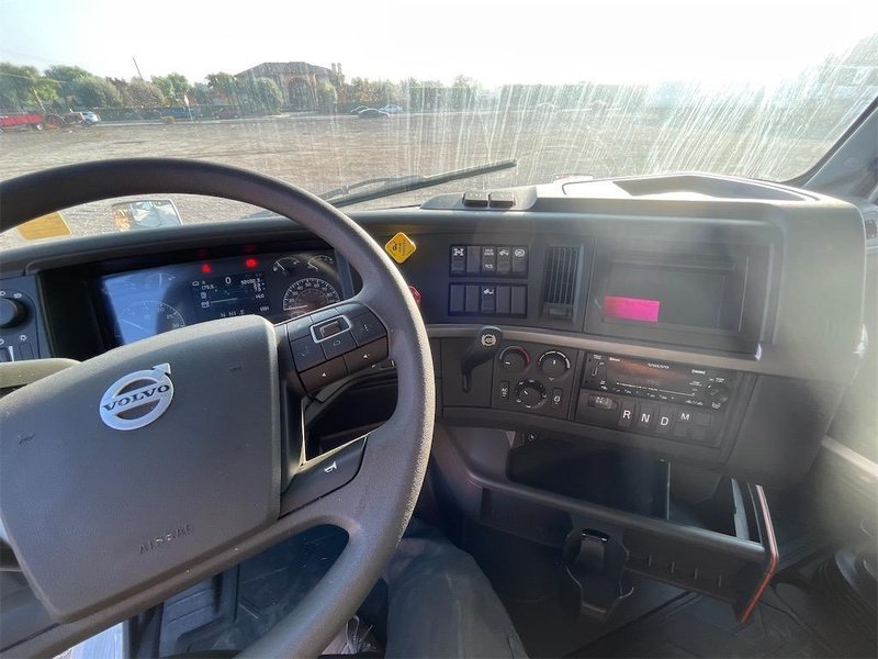 2022 Volvo VNL64T760 4V4NC9EH1NN312990