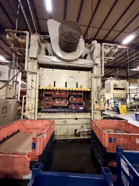 300 TON VERSON S2-300-96-54T STRAIGHT SIDE DOUBLE CRANK PRESS. STOCK # 0757626