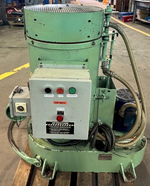 New Holland Spin Dryer K-24, 12" x 12" Basket, 75 Lb. Capacity, Heated, 1 HP