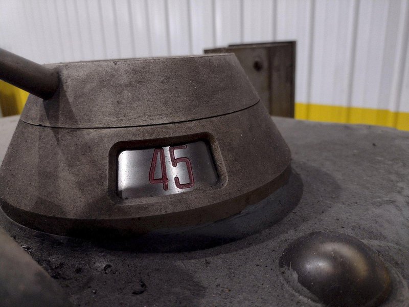 15&quot; X 32&quot; MANNAIONI MAN-AU-CYCLE THREADING LATHE, 4&quot; HOLE: STOCK #16992