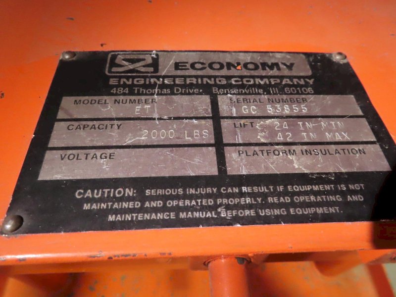 Herman Pink Granite Surface Plate 24"x36"x6.5" on Economy Die Lift Cart 2000 lb Capacaity Lift Cart, Adjustable Height- Auction Item