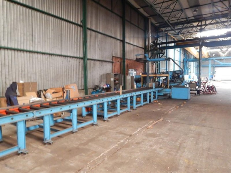 Doall 1000 x 660 mm CNC