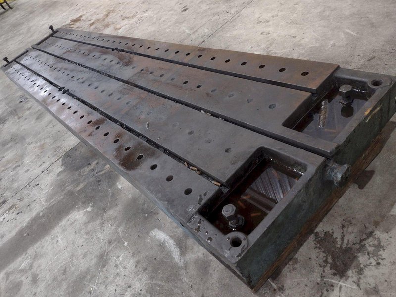 138&quot; X 30&quot; X 6.25&quot; T-SLOTTED LAYOUT PLATE / TABLE: STOCK #23626