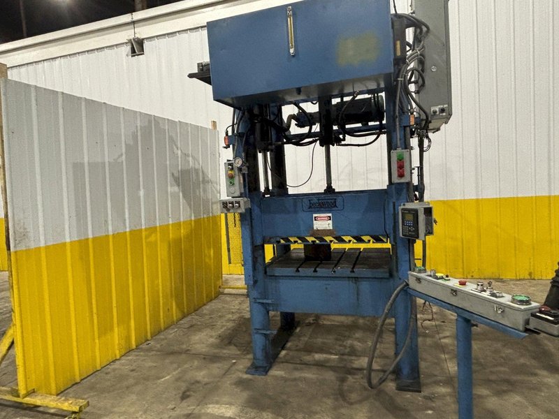 BECKWOOD 4 POST HYDRAULIC PRESS: STOCK #23242