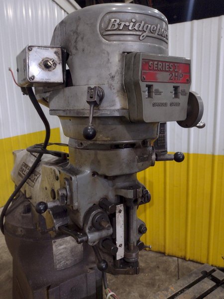 2 HP BRIDGEPORT SERIES I VERTICAL RAM TYPE MILL: YOBRO #24975
