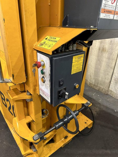 BRAMIDAN MODEL # B20 CARDBOARD BALER: STOCK #78021