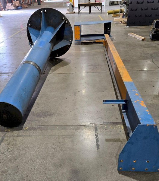 ABELL-HOWE 2 TON JIB CRANE USED